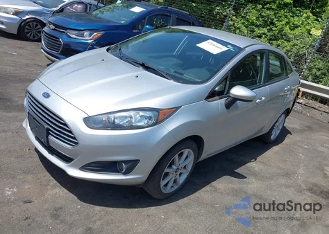 2019 Ford Fiesta Se z USA, uszkodzony, nr VIN 3FADP4BJ0KM133096